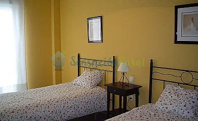 Casa en el pantano de Orellana en Orellana De La Sierra (Badajoz) - Foto 4