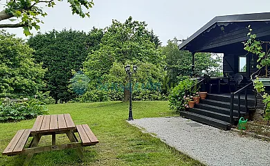 La Casita de Chocolate en Carriazo (Cantabria) - Foto 2