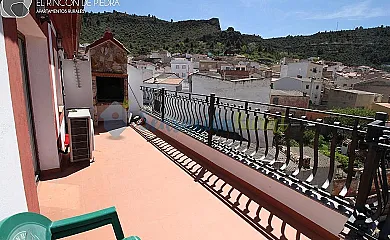 Casa Rural El Rincón de Piedra en Enguidanos (Cuenca) - Foto 1