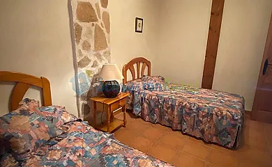 Casa Rural el Plantío en Hoyos Del Espino (Ávila) - Foto 11
