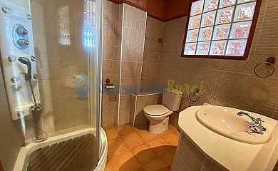 Casa Rural el Plantío en Hoyos Del Espino (Ávila) - Foto 13