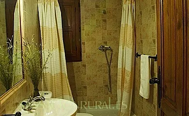 Alojamientos el Portillo Río Segura en Yeste (Albacete) - Foto 13