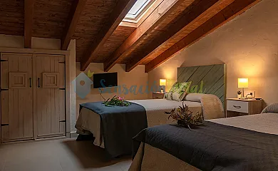 Alojamientos Turísticos Biarritz en Fuenteheridos (Huelva) - Foto 8