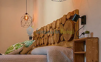 Alojamientos Turísticos Biarritz en Fuenteheridos (Huelva) - Foto 11