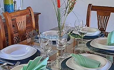 Villa La Saliega (Antes Eurotropic) en La Herradura (Granada) - Foto 2