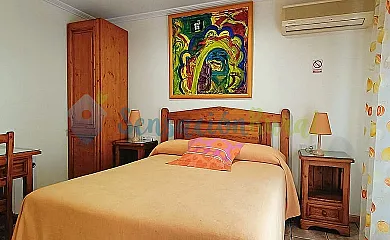 Hospedería Locubín en Castillo de Locubin (Jaén) - Foto 3