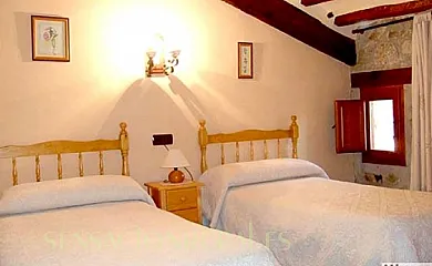 La Bodega del Carreter y Mas d'en Coll en Los Ibarzos (Castellón) - Foto 3