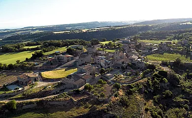 Cal Xavier de Segura en Savallà del Comtat (Tarragona) - Foto 1