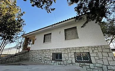 Finca Independiente “3 Montes” Madrid en Fuensalida (Toledo) - Foto 2