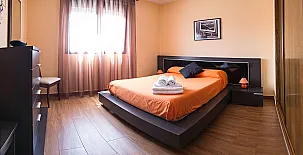 Alojamientos Callejón del Pozo cerca de Puy du Fou 0019