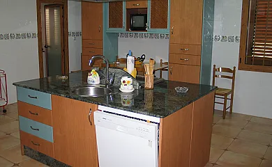 Caserío y Cabañas Las Tinajas en Calasparra (Murcia) - Foto 12