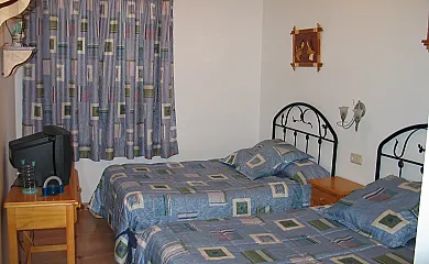 Caserío y Cabañas Las Tinajas en Calasparra (Murcia) - Foto 15