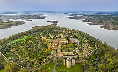 Casas Rurales Acebuche en Casas Del Monte (Cáceres) - Foto 4