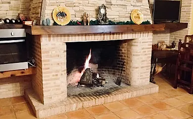 Los granaos en Las Casas Del Rio (Ciudad Real) - Foto 5