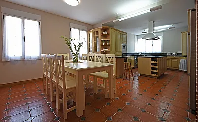 Los olivos en Nava De La Asuncion (Segovia) - Foto 12