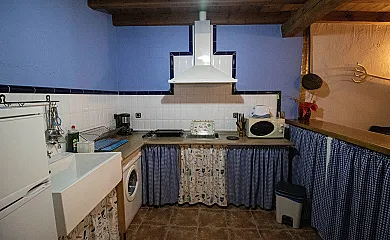 Apartamentos Rurales Las Cabezadas en Majaelrayo (Guadalajara) - Foto 4