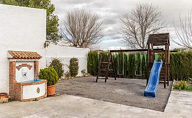 Alojamiento Rural Las Encinas en Alcalá la Real (Jaén) - Foto 2