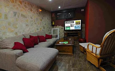 Estancia Macondo **** en Zarzuela Del Monte (Segovia) - Foto 9