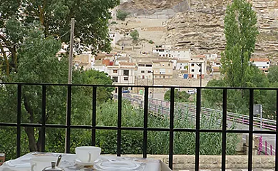 Pepe el Tranquilo en Alcala Del Júcar (Albacete) - Foto 4