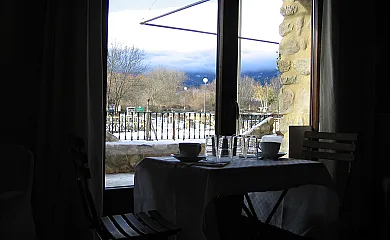 Los Espinares en Rascafria (Madrid) - Foto 9