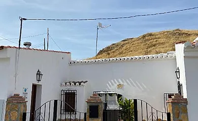 Cueva El Jaraiz en Guadix (Granada) - Foto 2