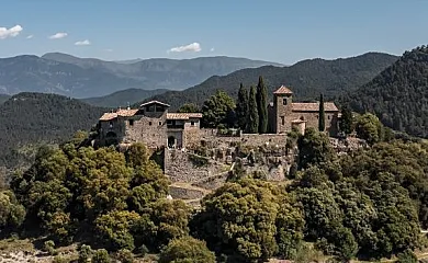 Castillo de Llaes en Ripoll (Girona) - Foto 1