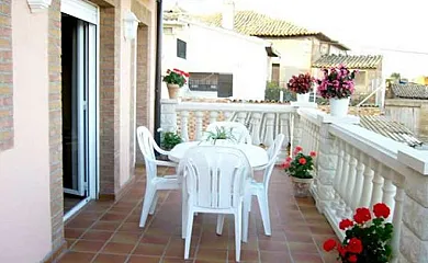 Apartamentos Pie de Guara en Casbas de Huesca (Huesca) - Foto 1