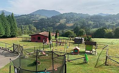 Apartamentos La Quintana de Romillo en Arriondas (Asturias) - Foto 2