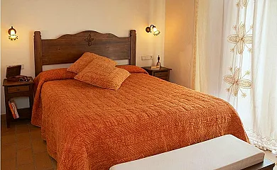 Alojamientos rurales Can Barrull en Sant Feliu de Boada (Girona) - Foto 9