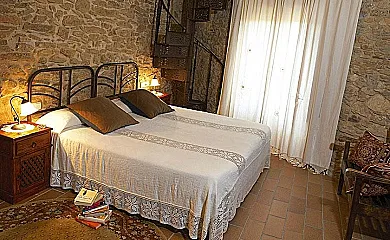 Alojamientos rurales Can Barrull en Sant Feliu de Boada (Girona) - Foto 13