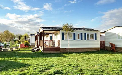 Bungalows Camping Bardenas en Villafranca (Navarra) - Foto 1