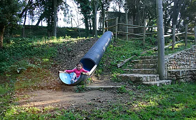 Can Menosa, Ca la Sastressa y El Graner en Sant Esteve de Guialbes (Girona) - Foto 7