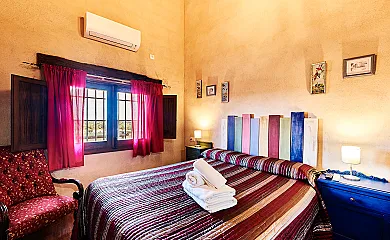 Casa Rural Sierra Jayona en Fuente Del Arco (Badajoz) - Foto 6