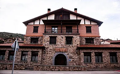 Hotel Rural Camero Viejo - Hogar Ayu Maya en Laguna de Cameros (La Rioja) - Foto 1