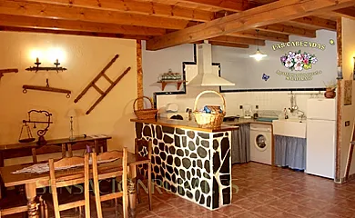 Apartamentos Rurales Las Cabezadas en Majaelrayo (Guadalajara) - Foto 22