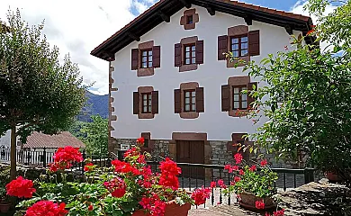 Casa Matxingonea I y II en Zozaia (Navarra) - Foto 1