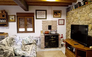 Tres Casas en Villafufre (Cantabria) - Foto 8