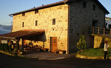 Abeta Zaharra en Getaria (Guipuzcoa) - Foto 16