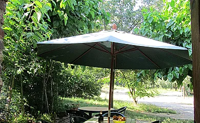 Macrobiòtica Mas Serinyà en Campllong (Girona) - Foto 3