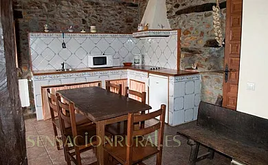 Conjunto Rural Los Telares en Borrenes (León) - Foto 4