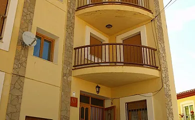 Apartamentos Rurales Los Caminos en Salvacañete (Cuenca) - Foto 1