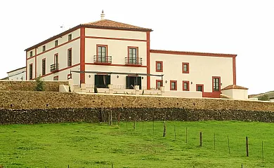 Hotel Posada de Valdezufre en Valdeazufre (Huelva) - Foto 1