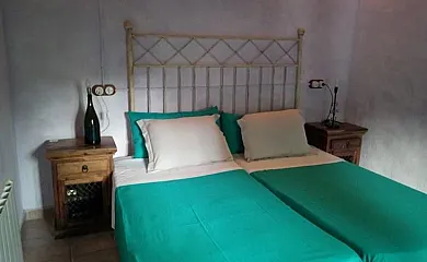 Alojamientos Can Pavet y La Cova en Pontons (Barcelona) - Foto 10