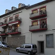 Apartamentos y Hotel Casa Domenc 001