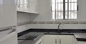 Alojamientos Casa Sanahuja 0010