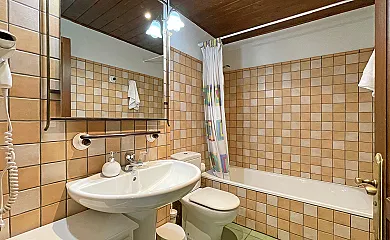 Casa Rural Juaningratxi Y Casa Anie en Isaba. Izaba (Navarra) - Foto 25