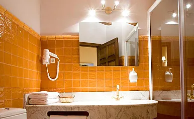 Hotel Rural El Pilaret en Azanuy. Alins (Huesca) - Foto 11