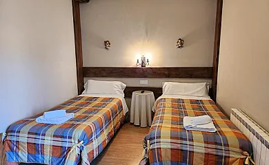 Casas El Torreón I y II en Hoyos Del Espino (Ávila) - Foto 10