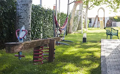 El Jardín de los Niños en El Viso de San Juan (Toledo) - Foto 13