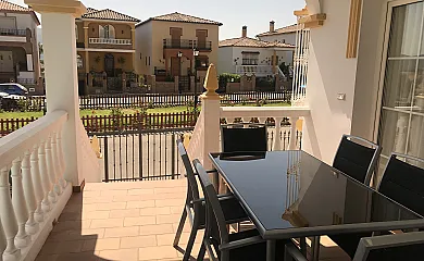 Los Rosales en Cortes de la Frontera (Málaga) - Foto 9